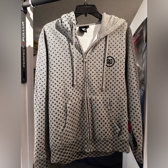 DC Skateboard Brand-Women’s Polka Dot Sweatshirt - Picture 1 of 4